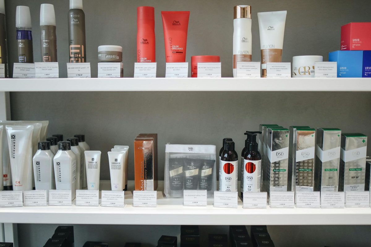 Cosmétiques périmés. Est-ce qu'on peut les utiliser sans danger ?